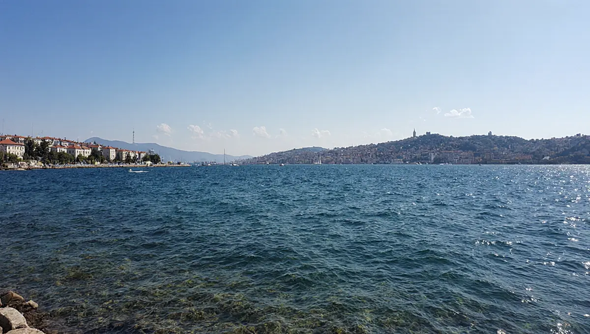 İzmir'de 12 Kasım: Güneşli ve Ilıman Hava