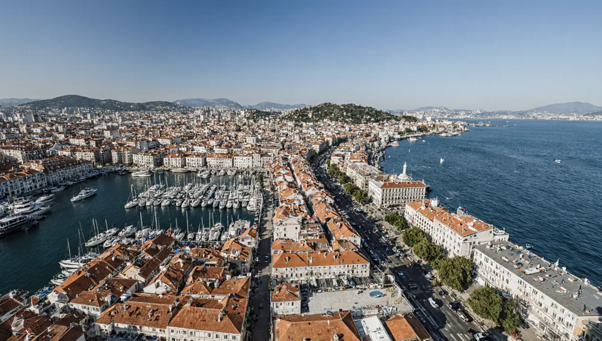 İzmir'de Yağış Uyarısı: Sürücüler Dikkat!