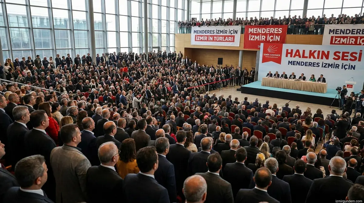 AK Parti Menderes 30 Aylık Yeni Hizmet Dönemi İçin Kenetlendi