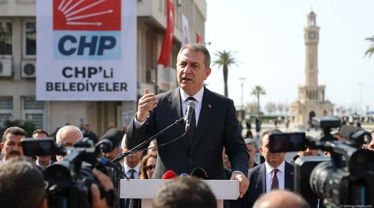 AK Partili İnan İzmir'de CHP Belediyelerini Hedef Aldı