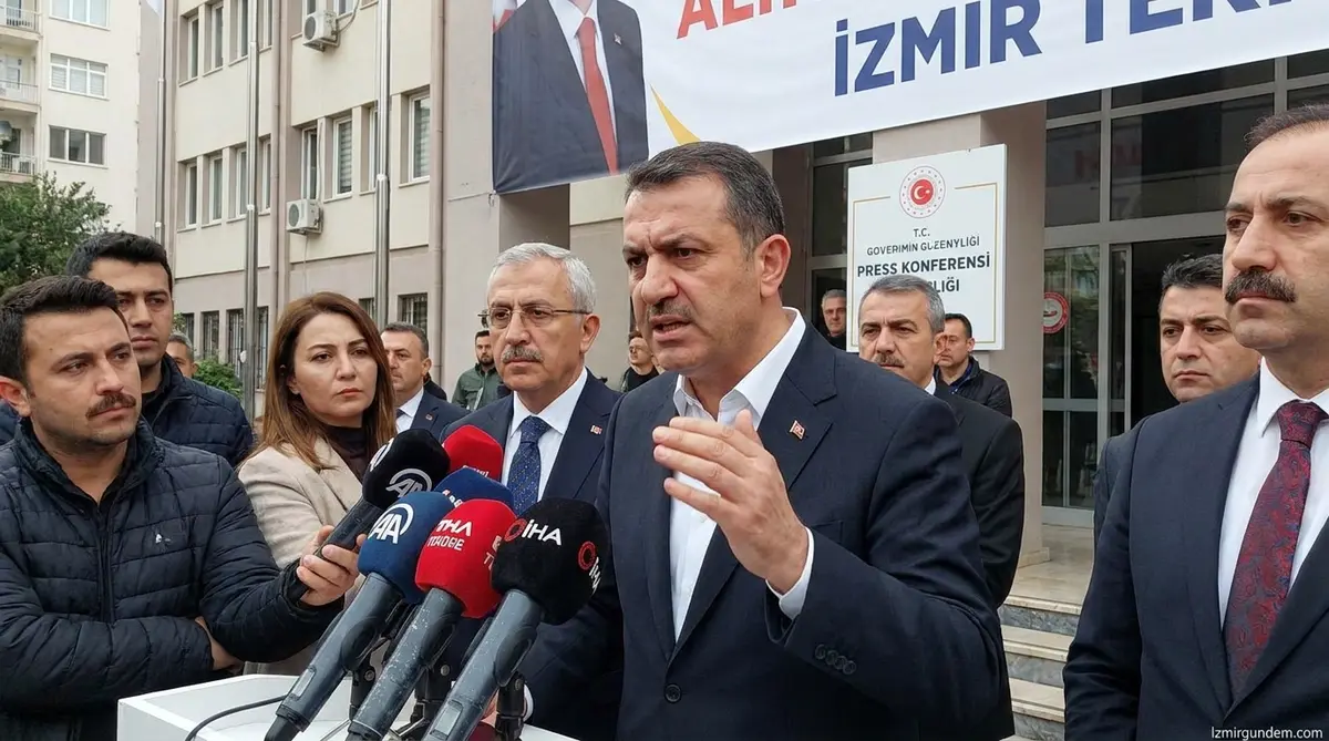 AK Partili İnan'dan Cemil Tugay İstifasına Sert Tepki