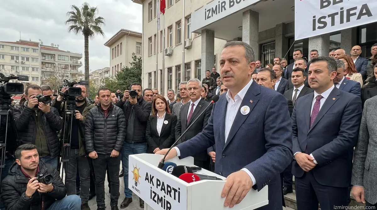 AK Partili Saygılı'dan Cemil Tugay'ın İstifasına...