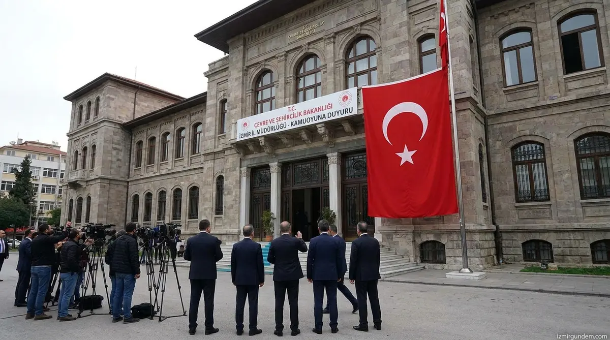 Balçova Belediye Başkanı Onur Yiğit Görevine İade Edildi