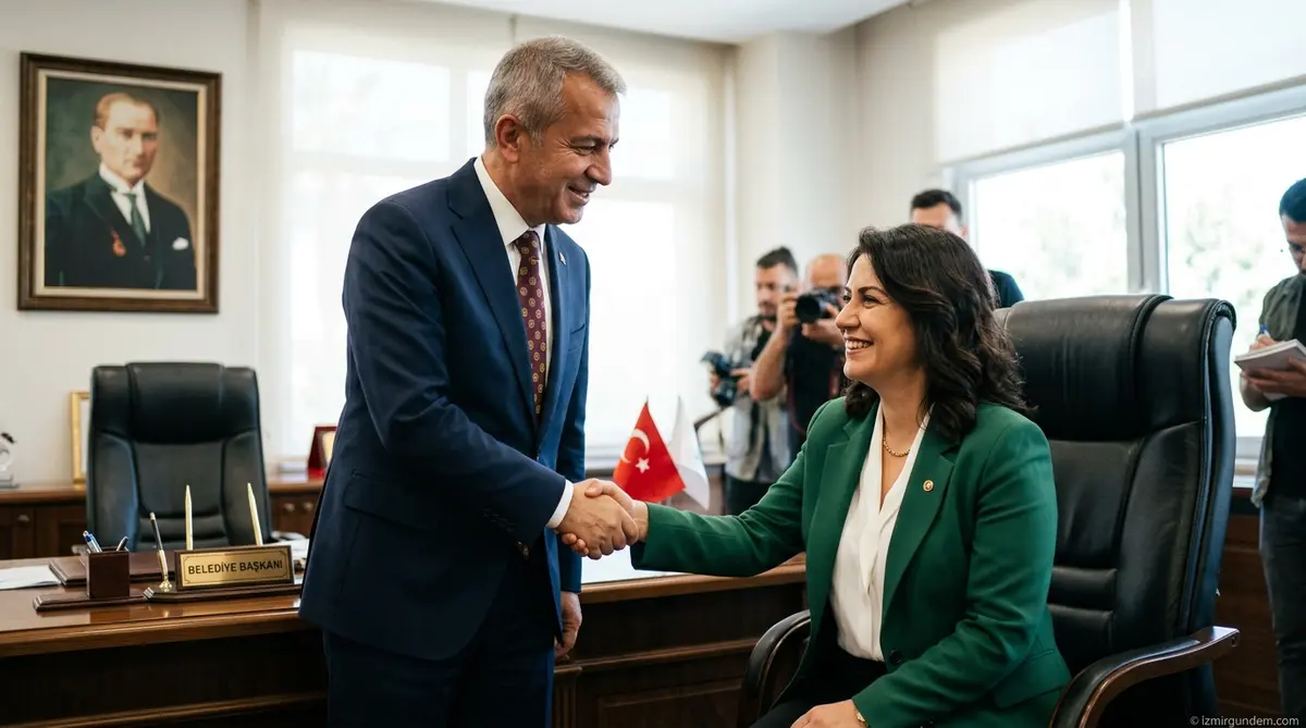 Balçova'da Başkanlık Koltuğu Defne'nin: Onur Yiğit Görevi Devretti