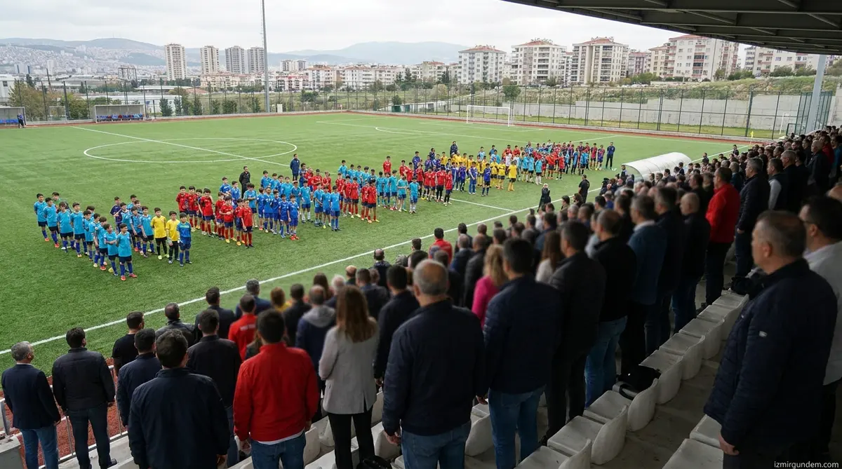 Bayraklı’da U-12 Cup Heyecanı: 80 Takım Sahaya İndi