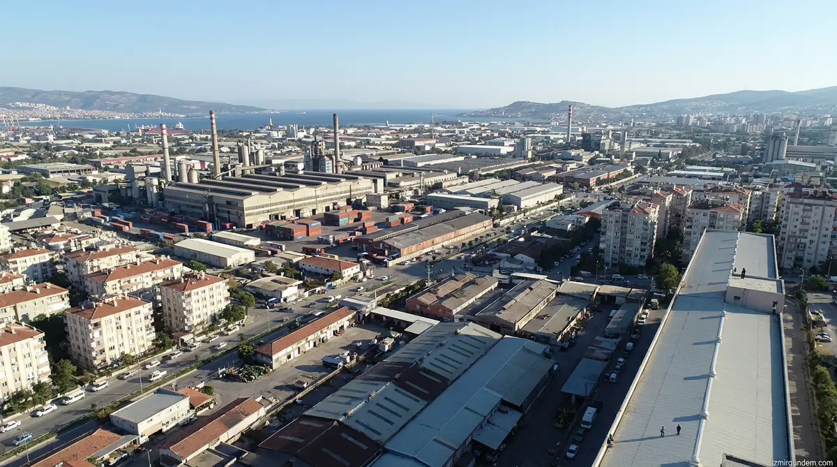 Bornova Bölünüyor: Dokuz Eylül İlçesi İçin TBMM’ye Teklif