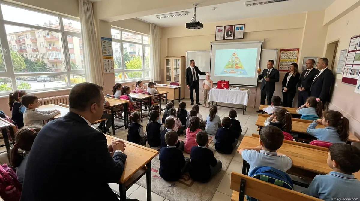 Bornova'da 2 bin 489 Öğrenciye Sağlık Eğitimi Verildi