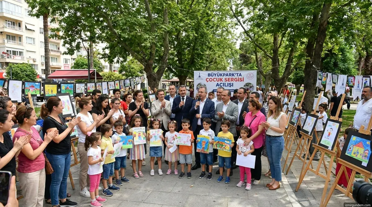 Bornova'da Miniklerin Büyük Sergisi Büyükpark'ta Açıldı