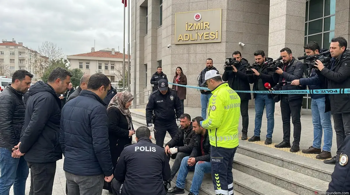 Bursa Adliyesi'nde Duruşma Sonrası Kavga: 3 Yaralı