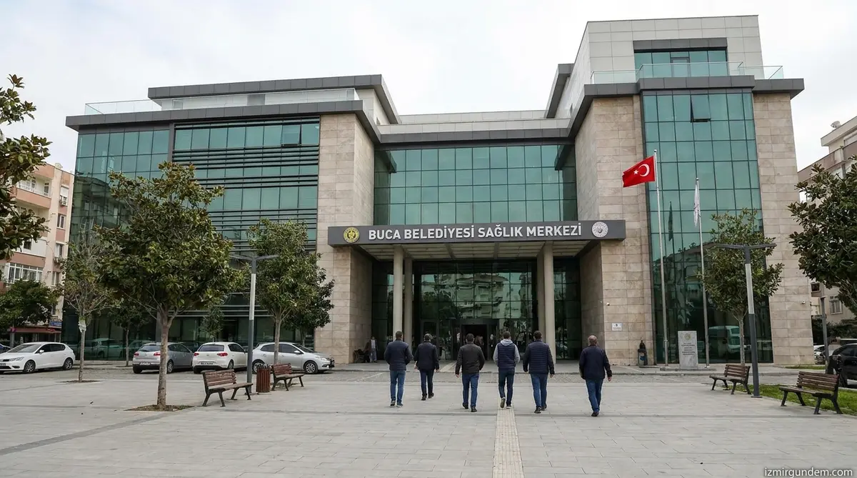 Eşrefpaşa Buca Polikliniği 5 Branşta Sağlık Hizmeti Veriyor
