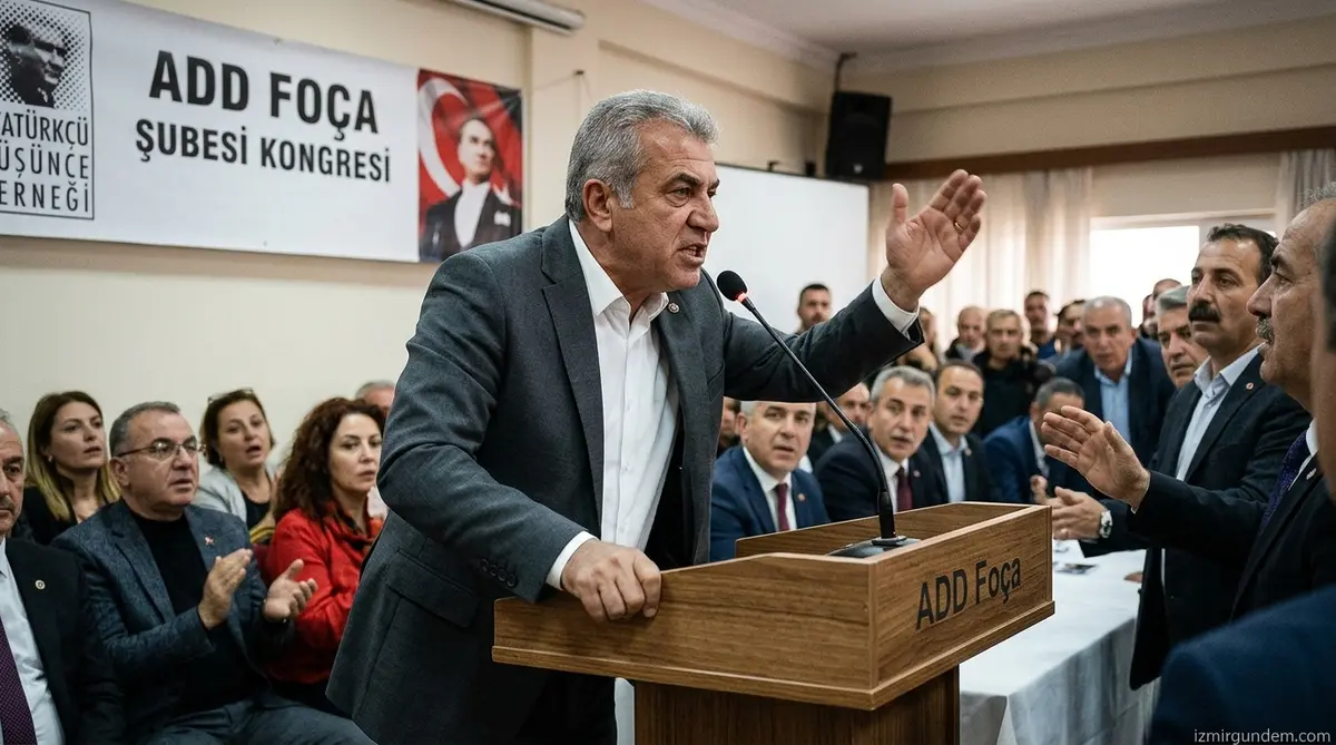 Foça ADD Kongresinde Kürsü Krizi: Belediye Başkanı Fıçı Sert Tepki Gösterdi