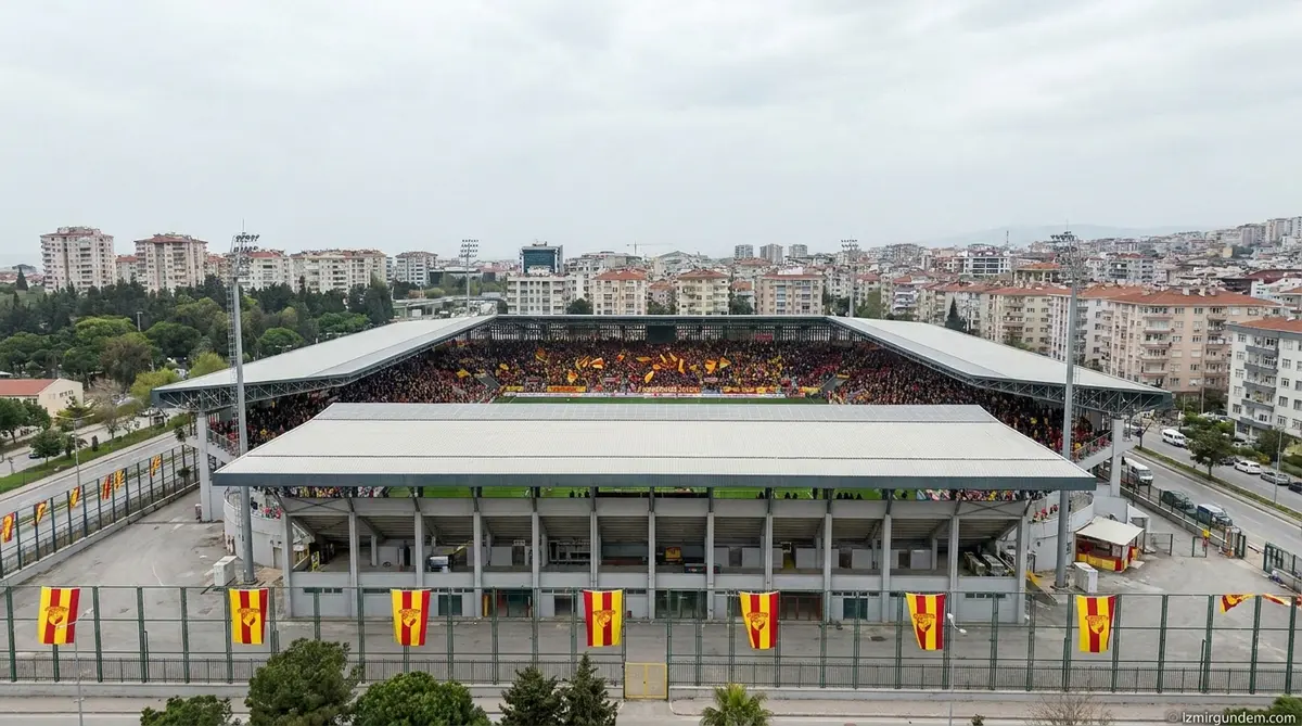 Göztepe'de Amin Cherni Nantes'a Kiralandı: Satın Alma Opsiyonuyla