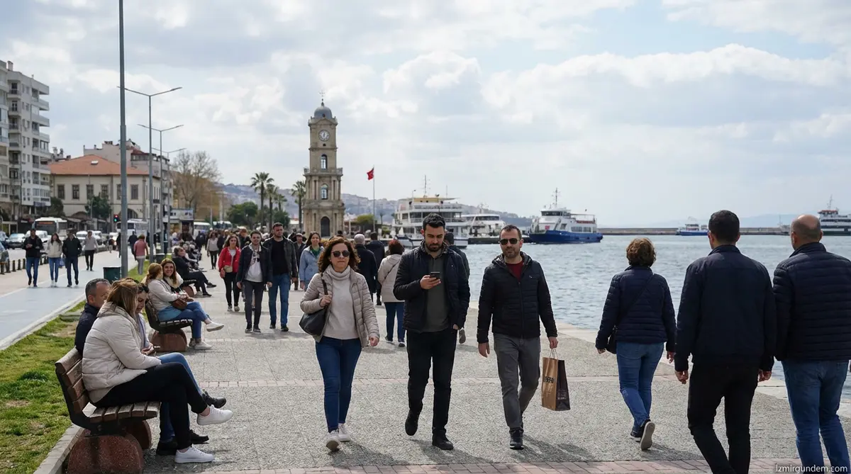 İzmir'de Hava: Parçalı Bulutlu, Ilıman Gündüz
