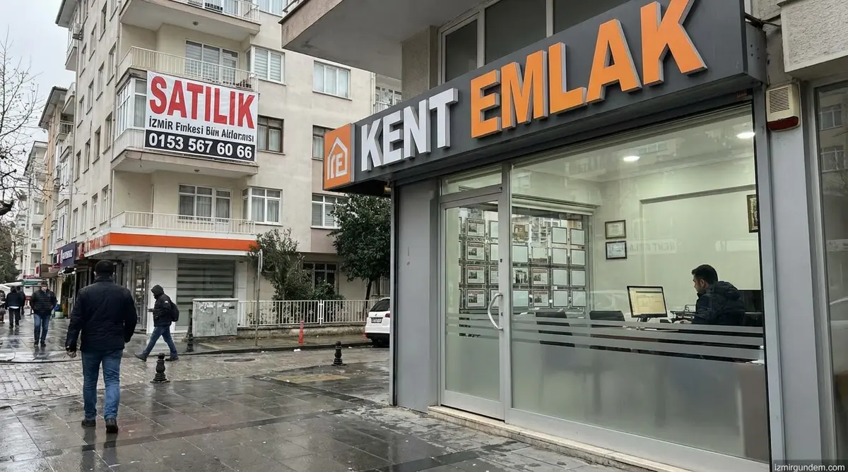 İzmir'de Konut Satışları Ocakta Yarıya Düştü