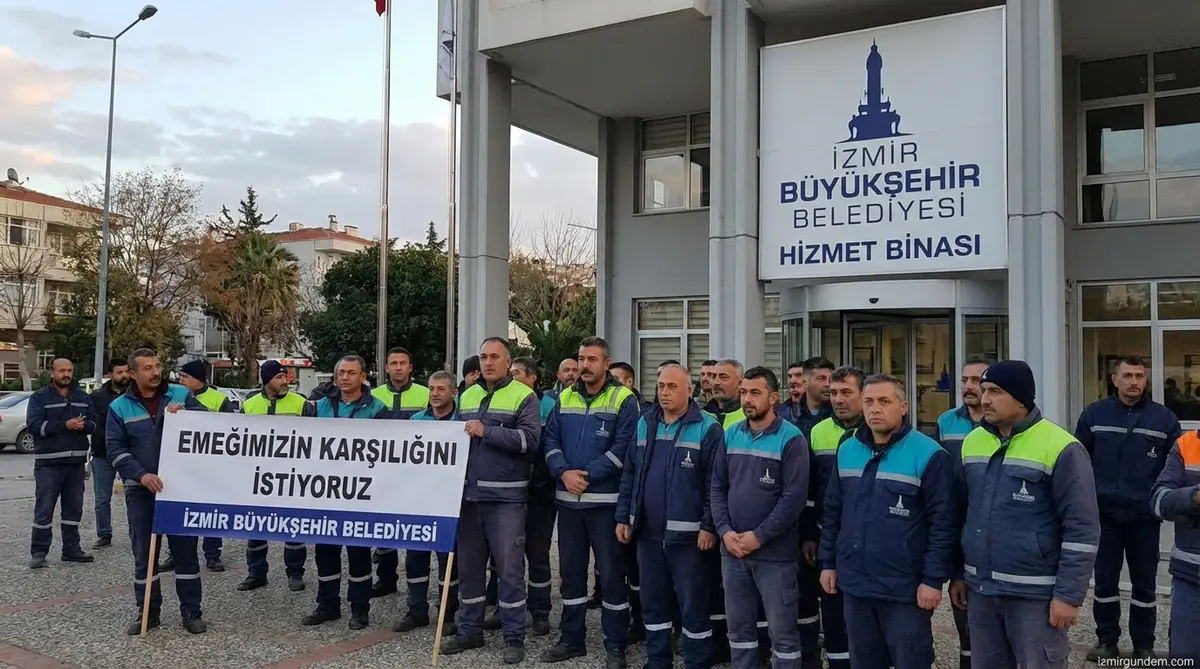 İzmir'de Belediye İşçi Maaşları Ödemesi Belirsiz