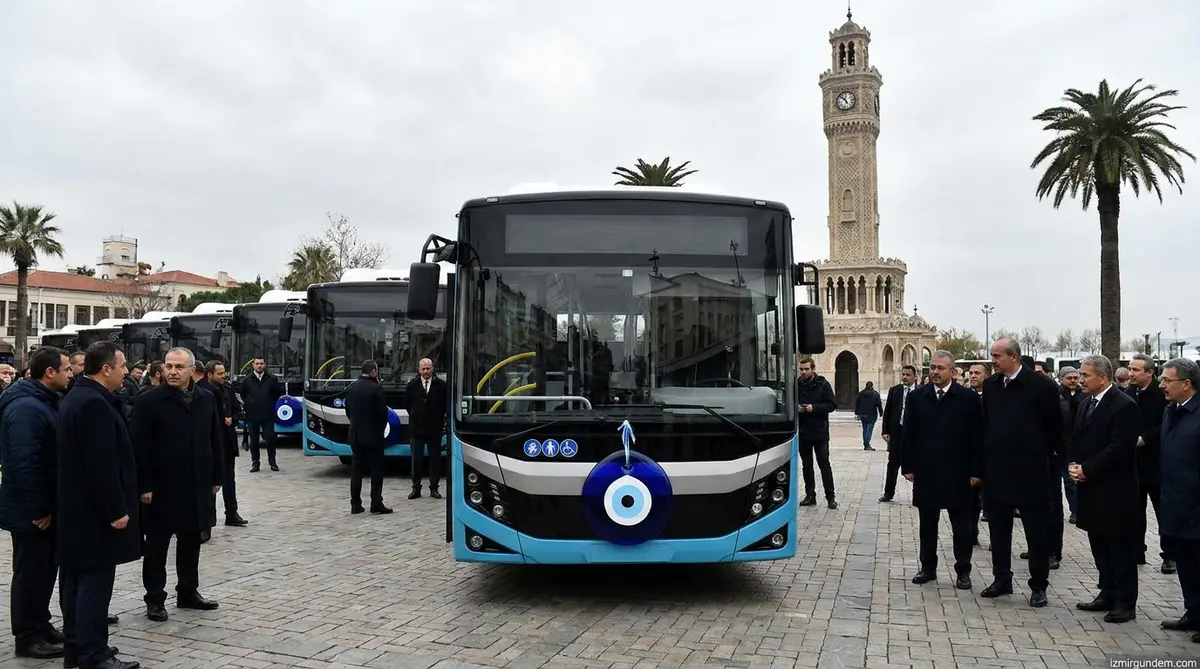 İzmir Ulaşımına 111 Yeni Otobüs: Nazar Boncukları Yola Çıktı