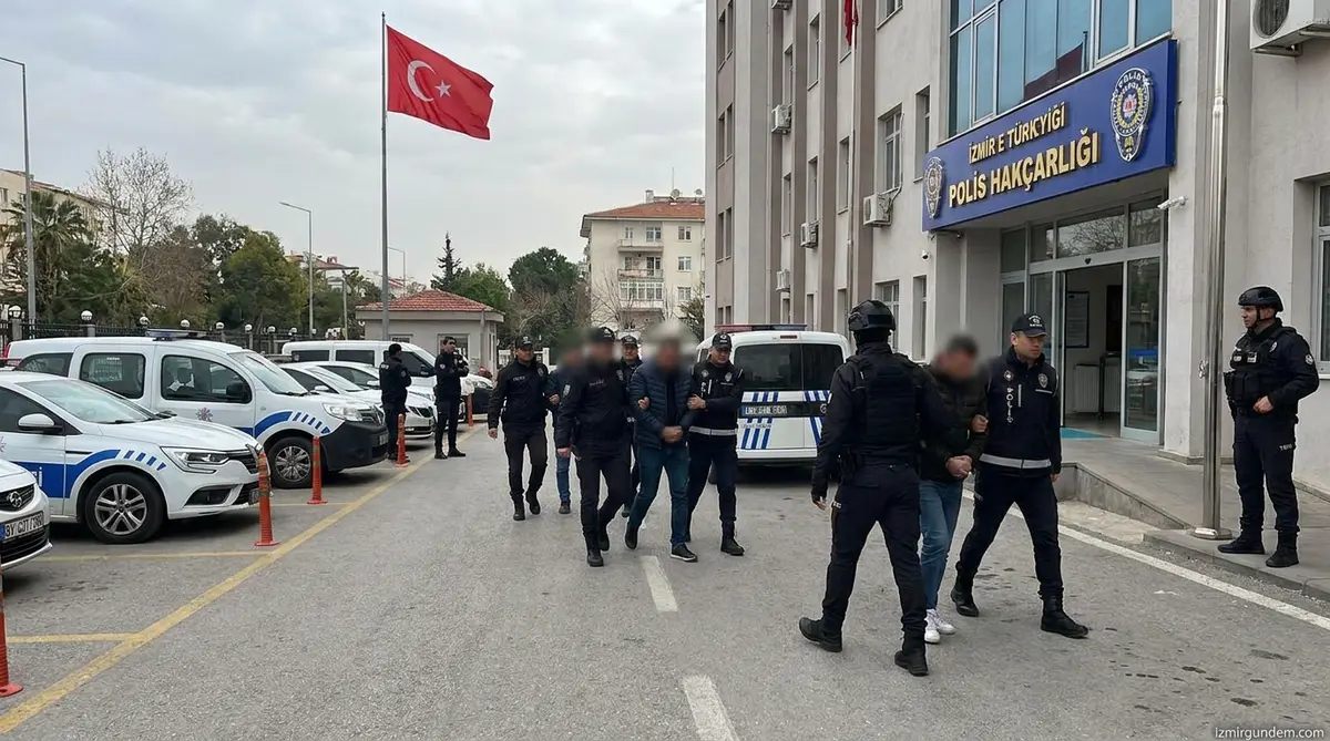 İzmir ve 65 İlde Mali Suç Operasyonu: 346 Gözaltı