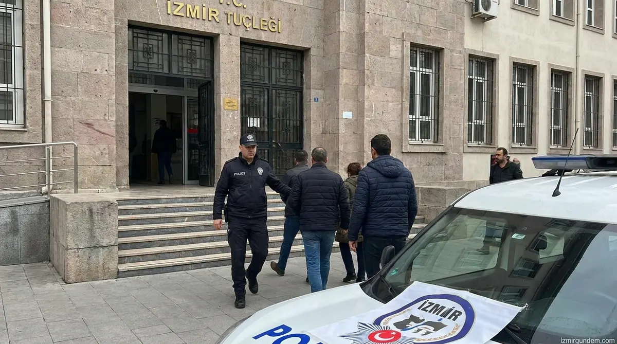 İzmir'de Asayiş Bilançosu: 72 Şüpheli Tutuklandı