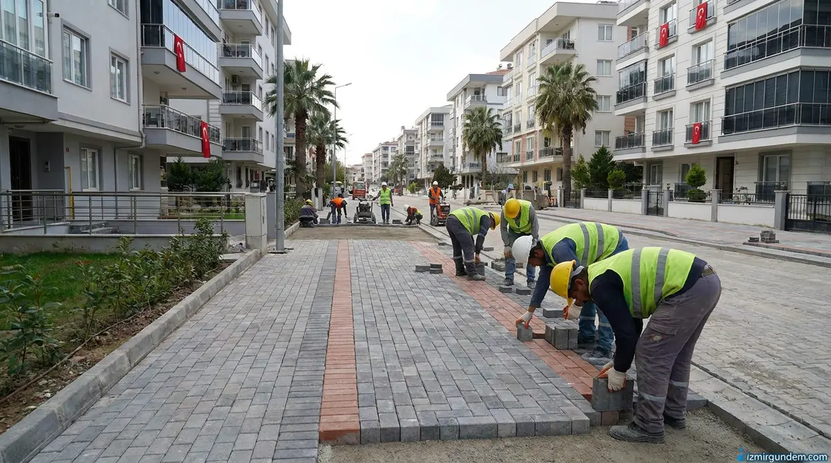 Karşıyaka Bostanlı'da Cemal Bülbül Sokak Yenileniyor