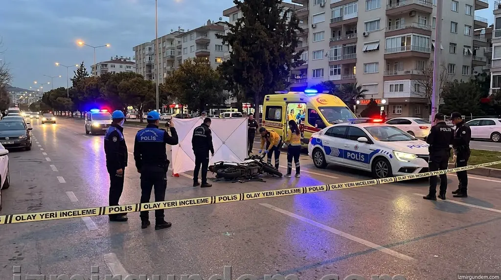 Karşıyaka Girne Bulvarı'nda Feci Kaza: 18 Yaşındaki Genç Can Verdi