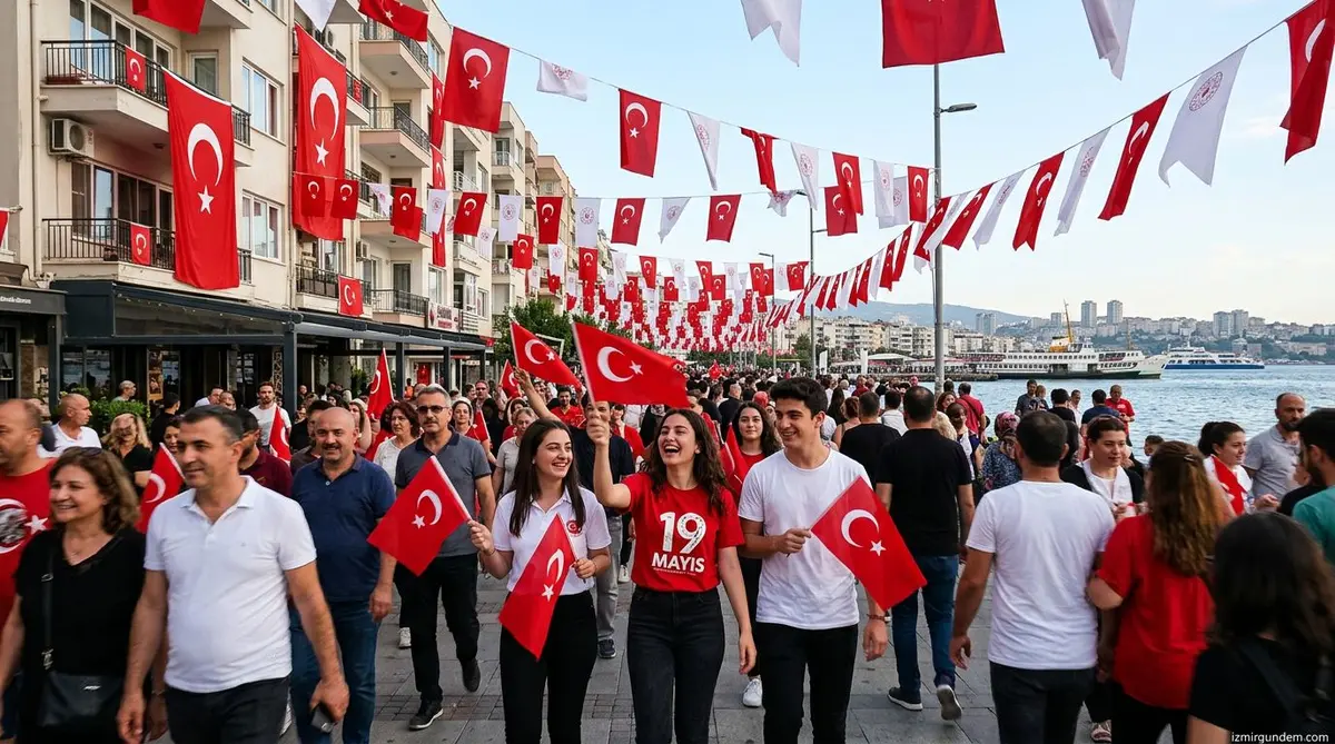 Karşıyaka Sokakları 19 Mayıs İçin Kırmızı Beyaza...