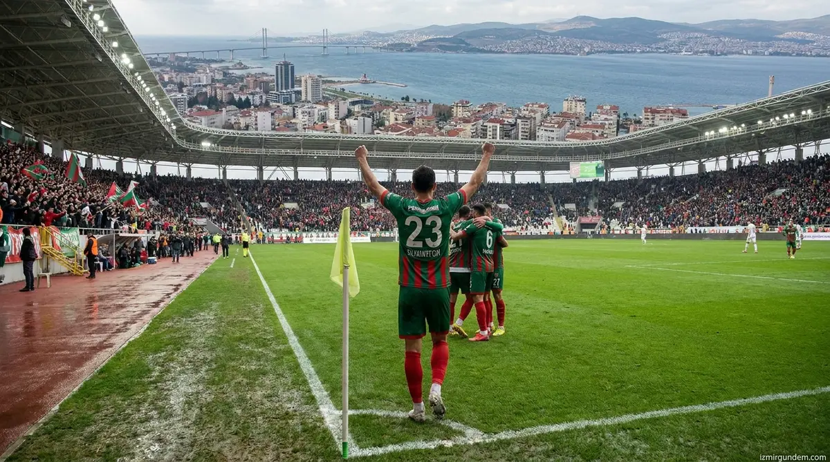 Karşıyaka'da Fatih Taşdelen Dönemi: 33 Gollük Yıldız Yuvaya Dönüyor