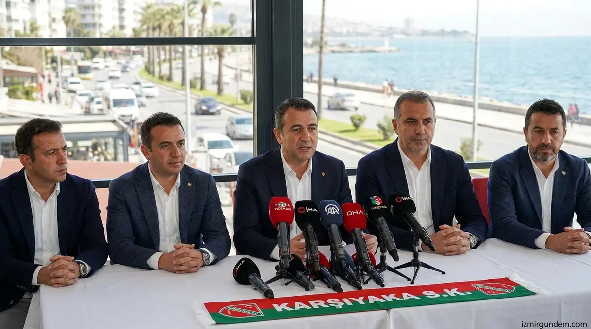 Karşıyaka'da Yiğit Tusder Yönetimi Teknik Heyet...