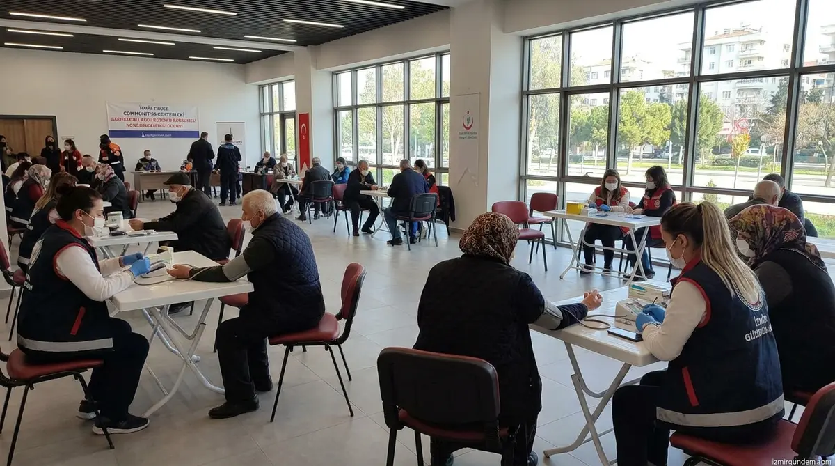 Konak'ta 60 Yaş Üstüne Ücretsiz Sağlık Taraması Başladı