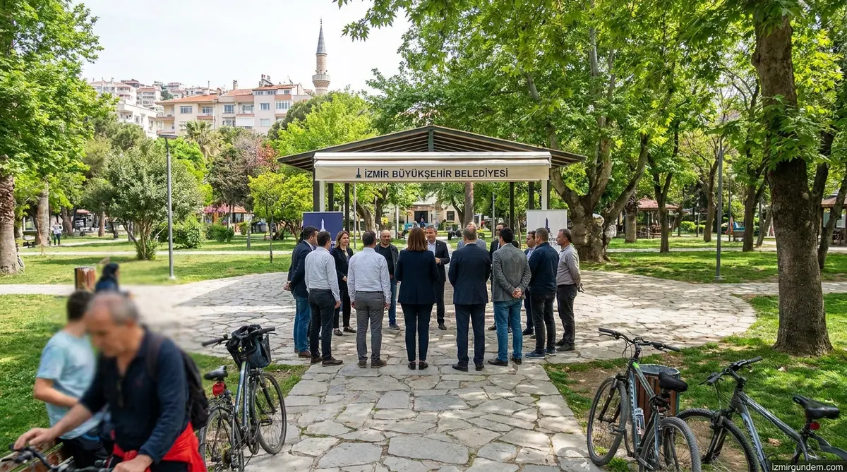 Konak'ta Komşu Buluşmaları: Başkan Mutlu Sahaya İndi