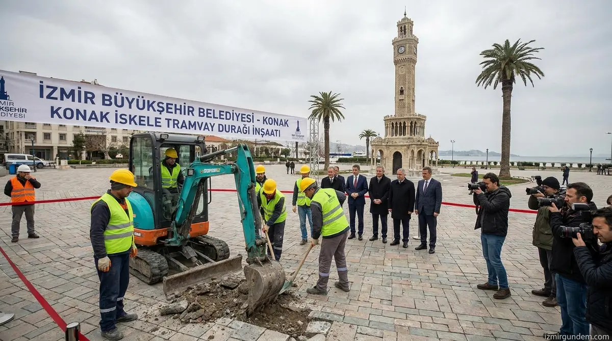 Konak'ta Simgesel İzmir Durağı İçin İlk Kazma Vuruldu