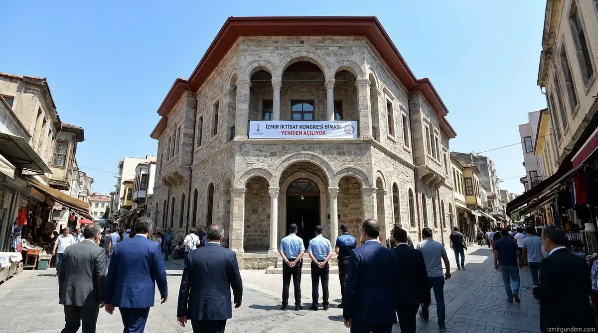 Mahmut Atilla Kaya: İzmir İktisat Kongresi Binası’nı Yıkıp Otopark