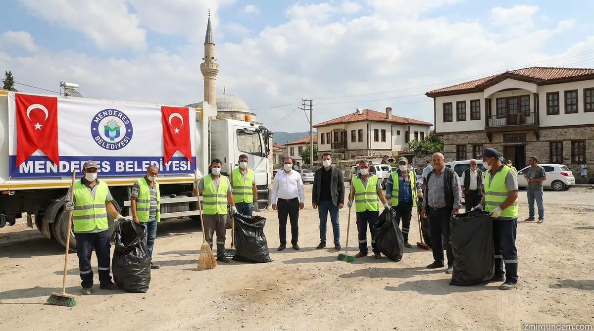 Menderes'te Bayram Seferberliği: 44 Mahalle Temizlendi
