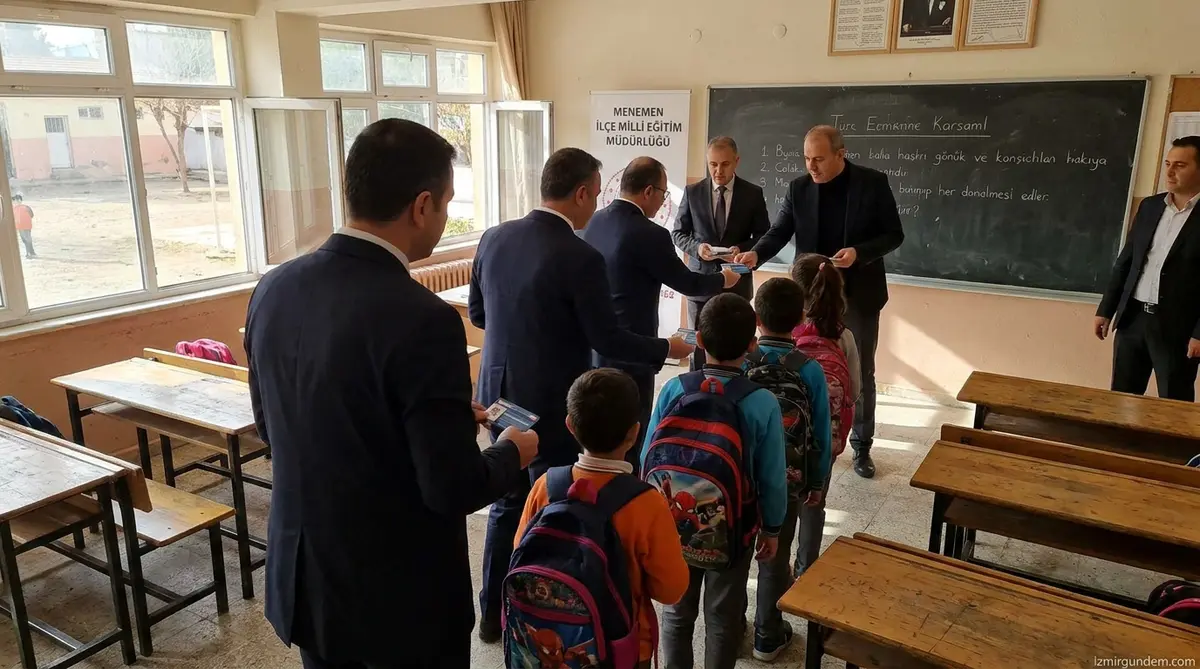 Menemen'de Eğitim Desteği 40 Bin Öğrenciye Ulaştı