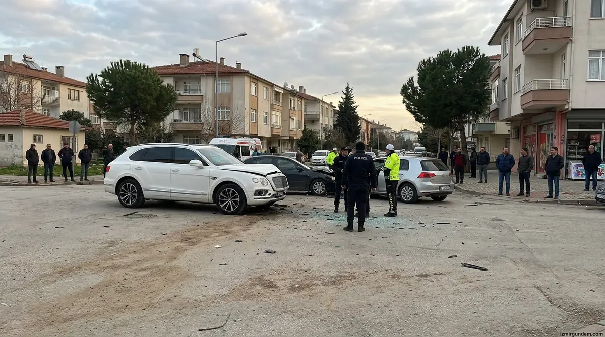 Osimhen'in sevgilisi kaza yaptı: 8 aylık hamile model hastaneye