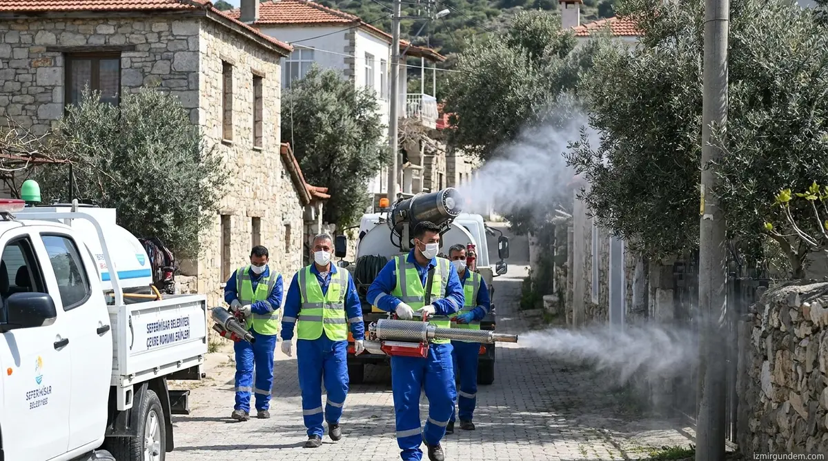 Seferihisar’da Haşereyle Mücadele Hız Kazandı