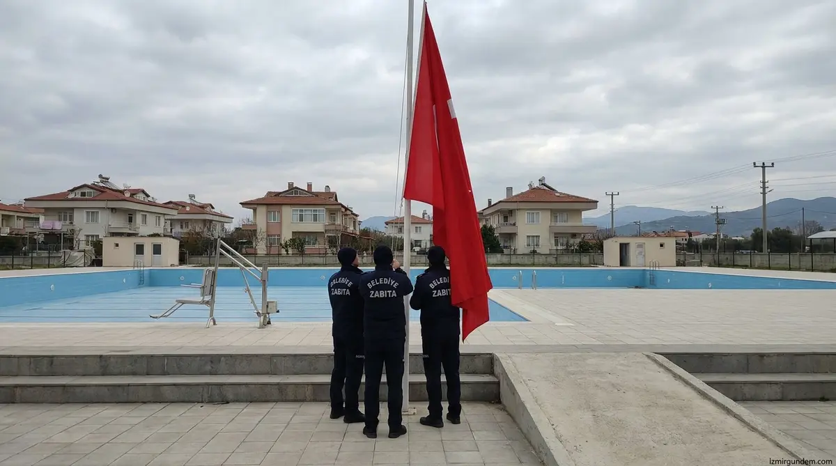 Torbalı Aquapolis İzmir’in 100. Kırmızı Bayraklı Tesisi Oldu