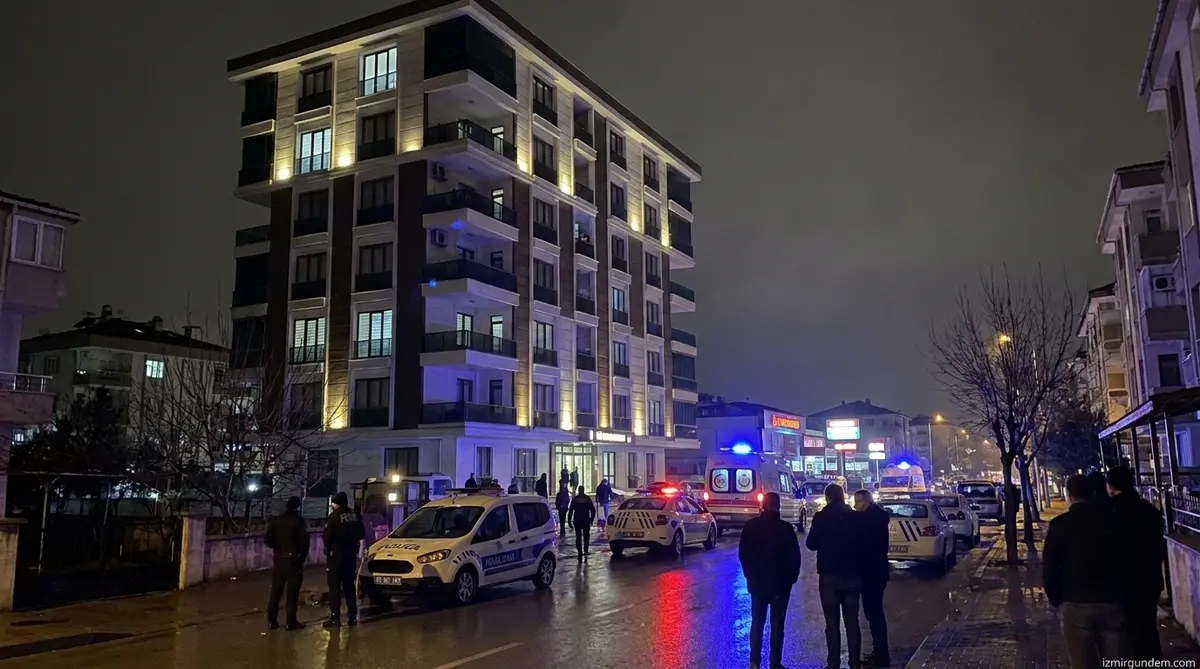 Torbalı'da 4. Kattan Düşen 12 Yaşındaki Elifnaz Yeke Hayatını Kaybetti