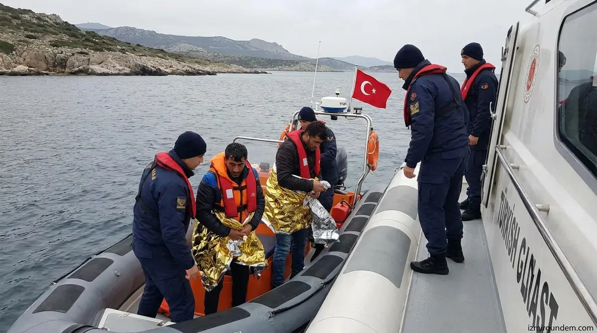 Çeşme Açıklarında Can Pazarı: 3 Kişi Kurtarıldı