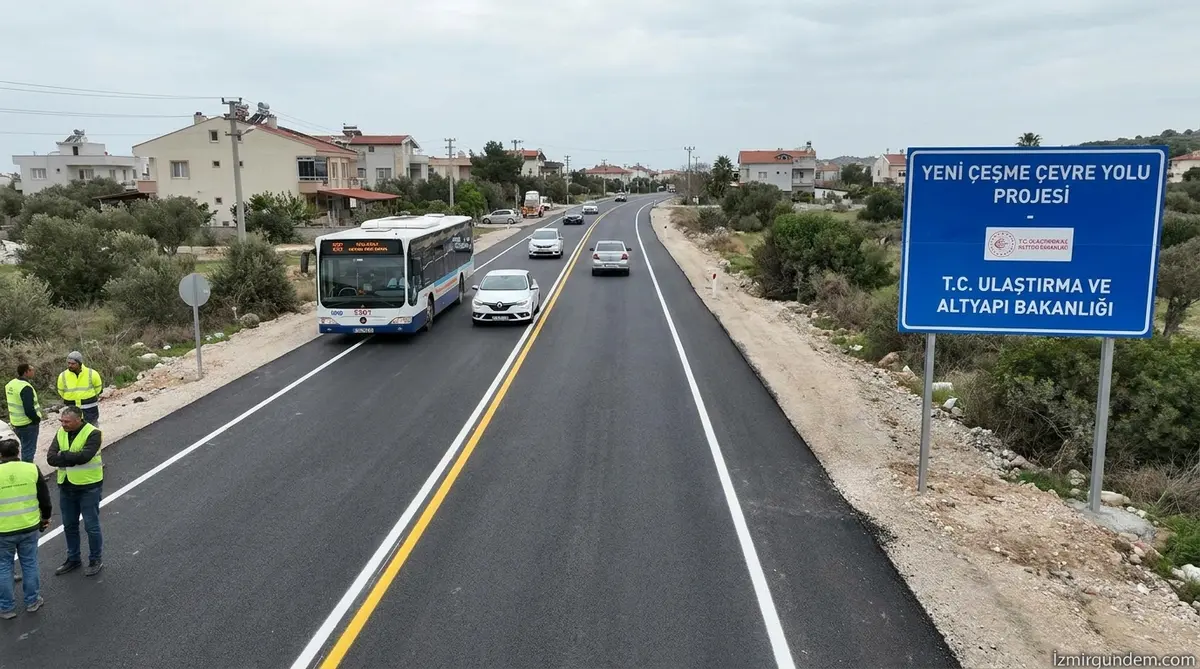 Çeşme'de Trafik Yükünü Azaltacak Yeni Yol Açıldı