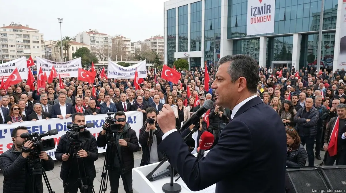Özgür Özel'den CHP'de İşgal Çıkışı: Yeni Parti İçin...